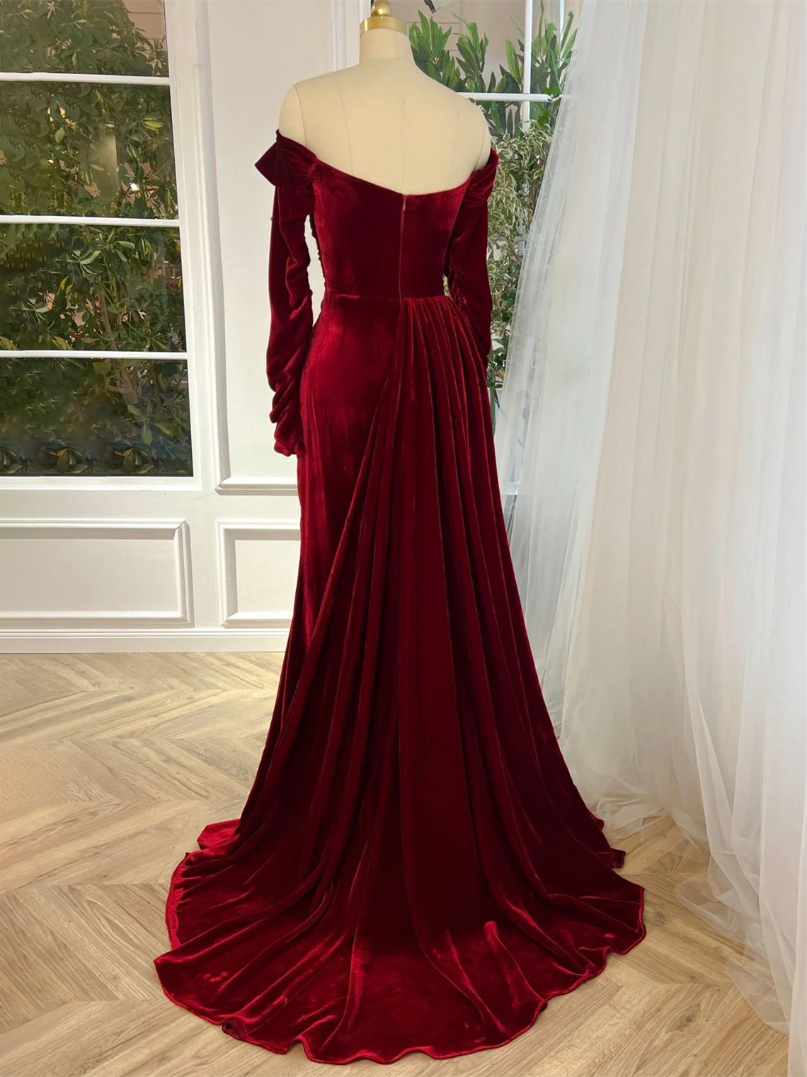 Sheath/Column Off-the-shoulder Long Sleeves Velvet luxury Evening Dresses