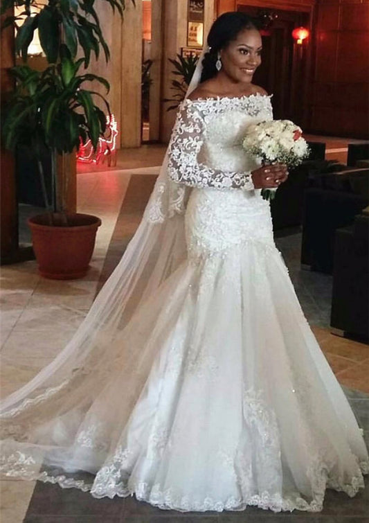 Sheath/Column Off-the-Shoulder Floor-length Lace Wedding Dress