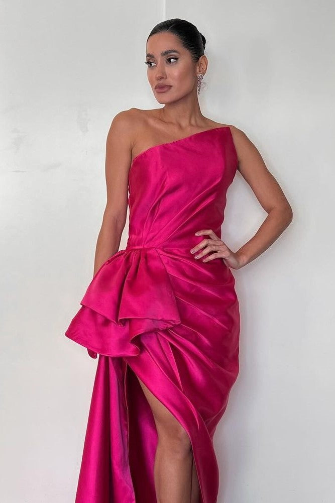 edgynewlook Simple Fuchsia Satin Strapless Sleeveless Long Split Prom Dress with Pleated