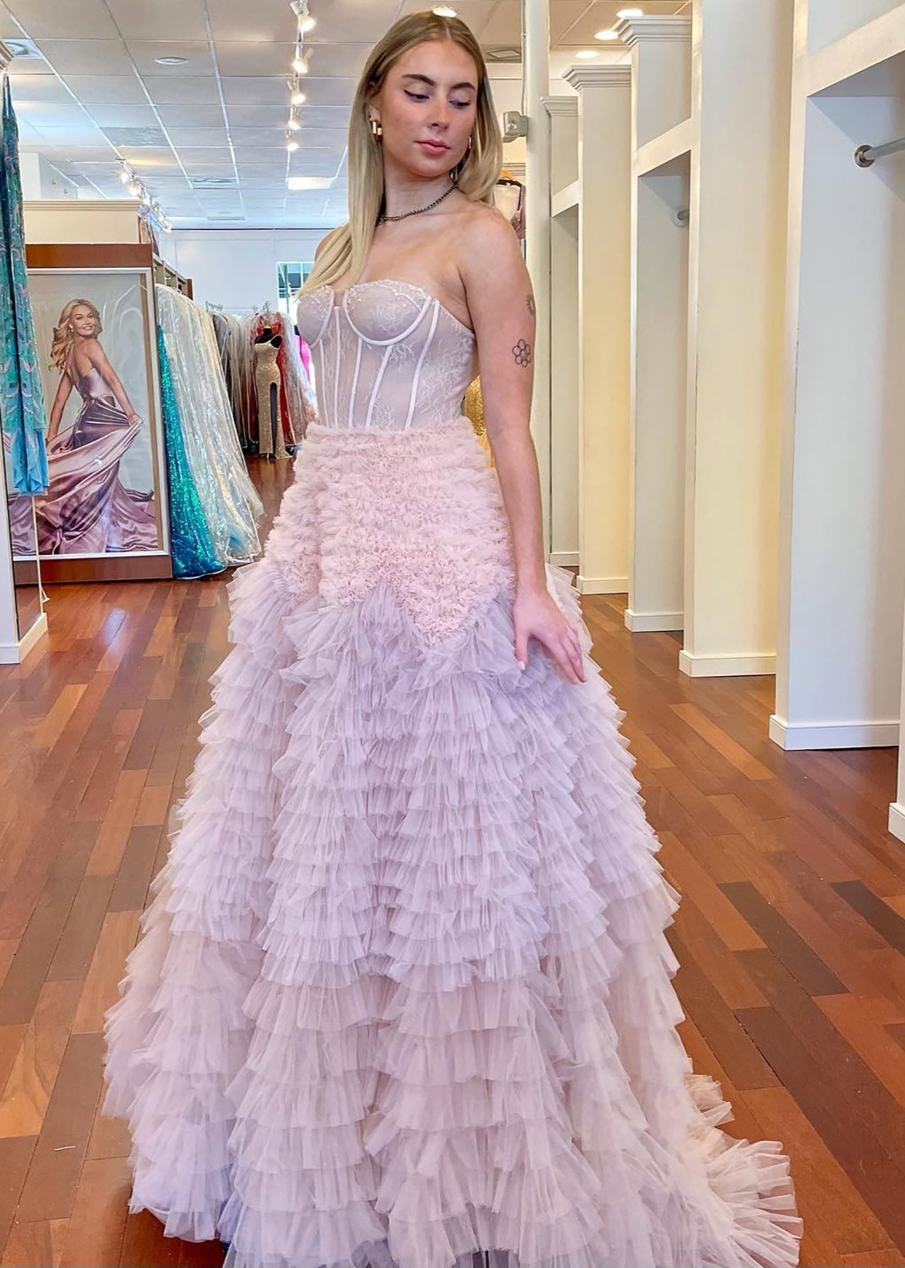 Kaia |A Line Sweetheart Tiered Ruffled Tulle Long Prom Dress