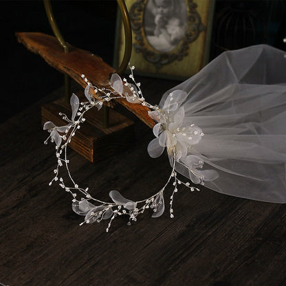 One-tier Flower Style Wedding Veils Shoulder Veils with Pendant