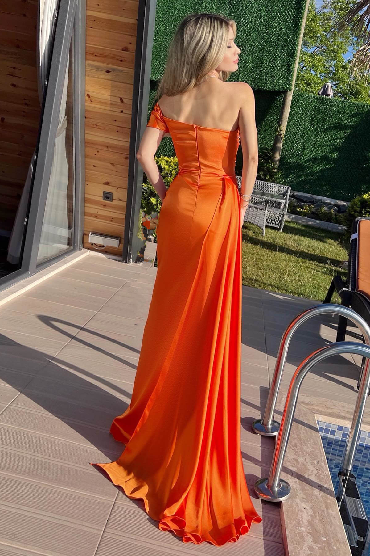 Orange One Shoulder Beadings Prom Dress Mermaid Ruffles With Split ED0121