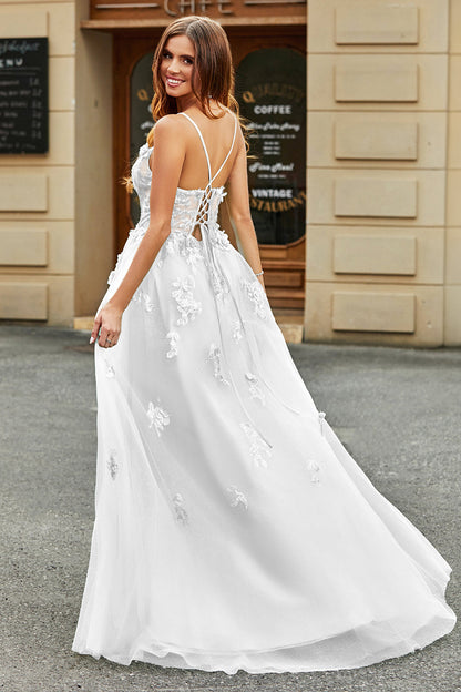 White A-Line Tulle Wedding Dress with Appliques