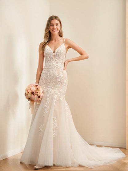 Trumpet/Mermaid Spaghetti Straps Long Tulle Wedding Dresses with Lace Appliques