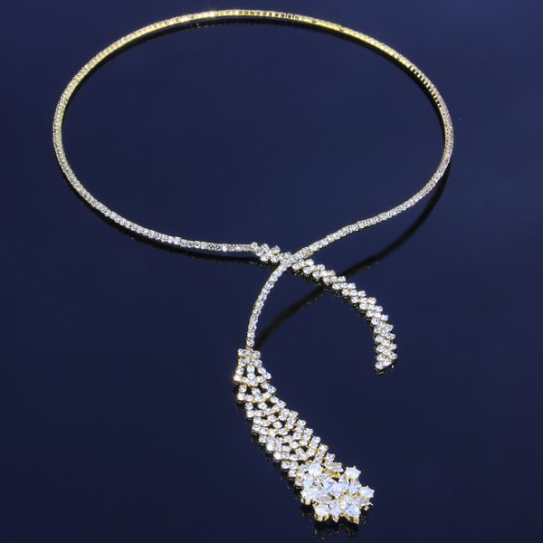 Luxurious Rhinestone Collar Necklace