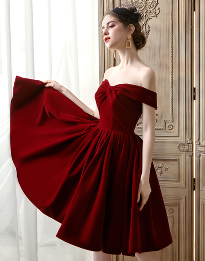 Cute burgundy velvet short prom dress, homecoming dress  8115