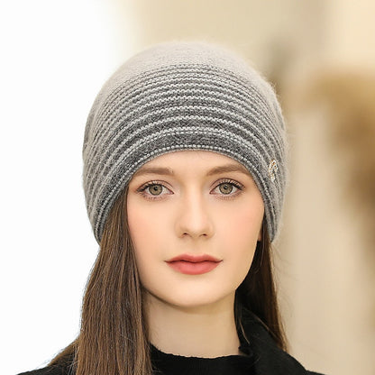 Women's Slouchy Portable Windproof Comfort Outdoor Home Daily Knit Stripe Letter Hat