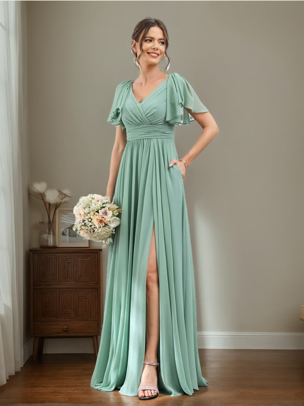 A-Line/Princess V-Neck Short Sleeves Chiffon Bridesmaid Dresses with Split Side & Pockets