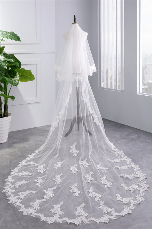 Two-tier Long Lace Wedding Veil with Appliques