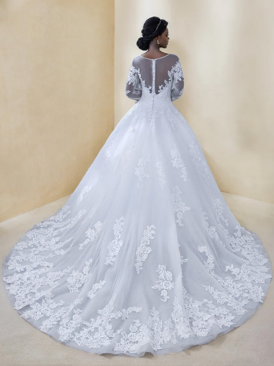 A-Line/Princess Round Neck Long Sleeves Wedding Dresses with Lace Appliques