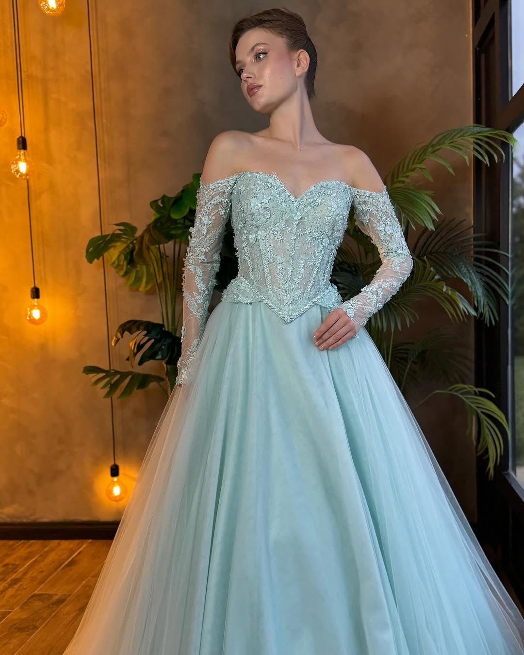 Strapless Off-The-Shoulder Appliques Tulle Prom Dress With Long Sleeves ZT0477