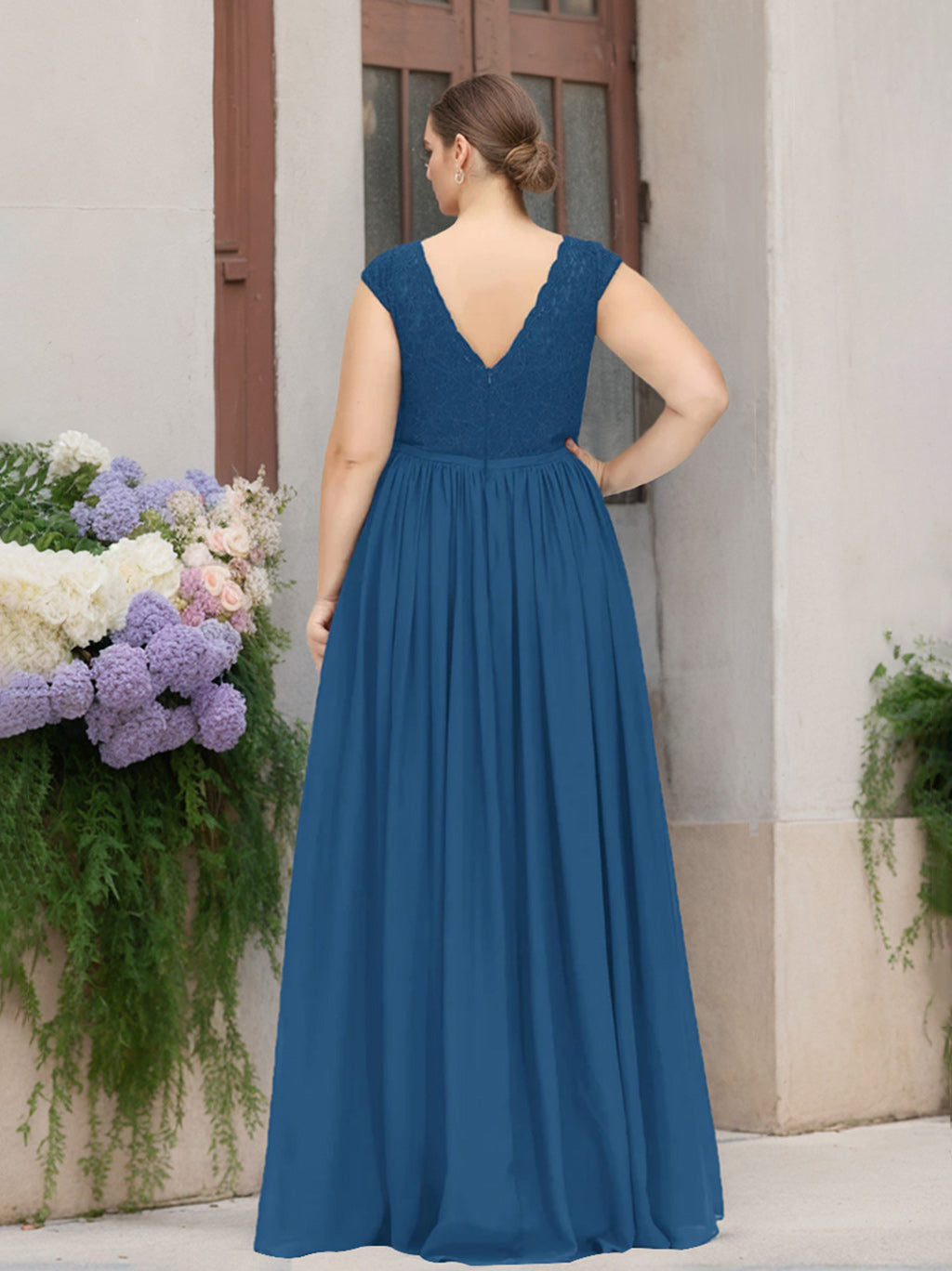 A-Line/Princess V-Neck Short Sleeves Floor-Length Plus Size Bridesmaid Dresses with Embroidery