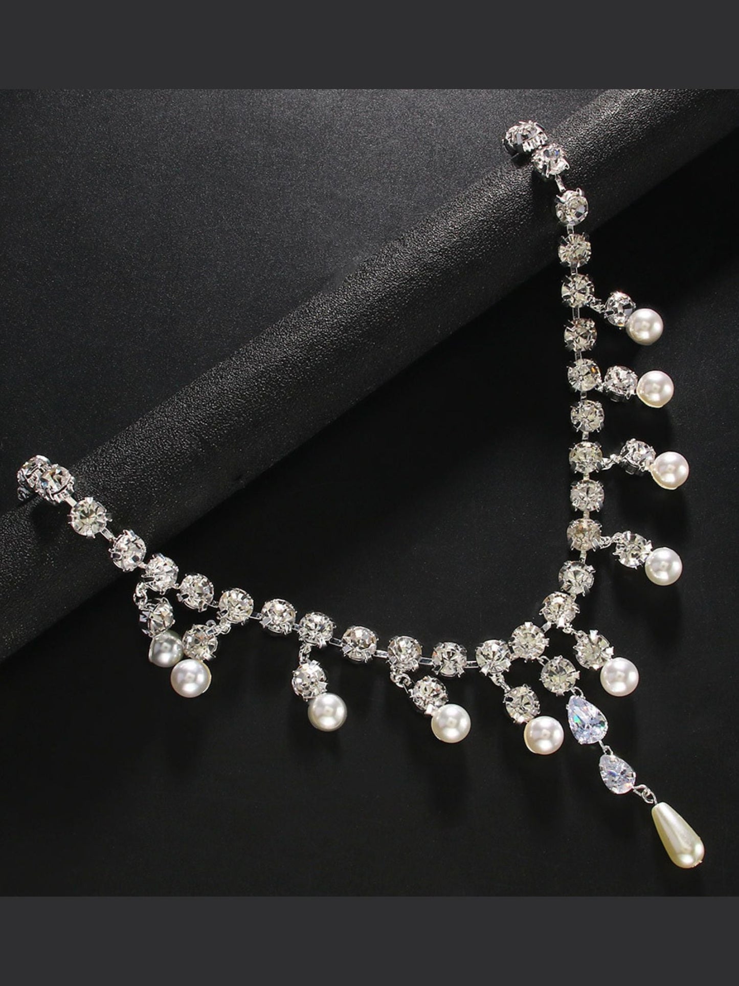 Fashion Simple Pearl Diamond Tassel Sparkling Necklace Accessories