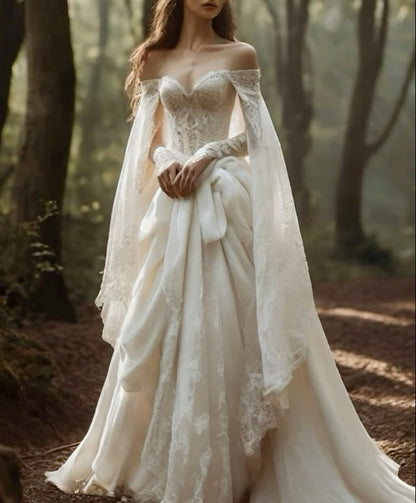 Vintage Off The Shoulder Wedding Dress with Cape Lace Up Lace Applique Bridal Dress   fg7469