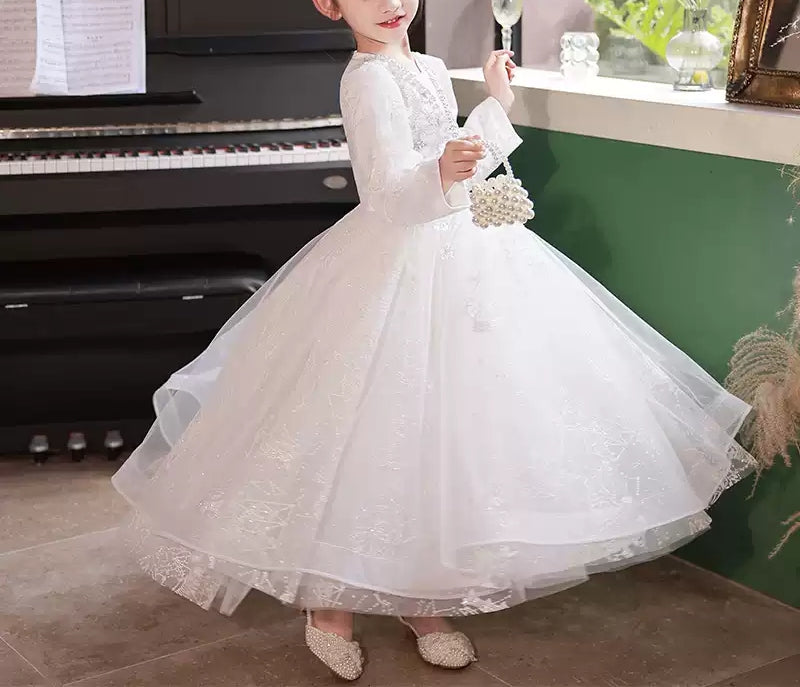 Ball Gown Round Neck Long Sleeves Flower Girl Lace Dress with Crystal Appliques