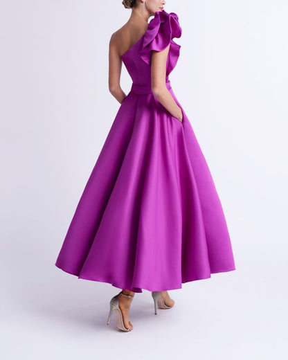 A-Line/Princess One-Shoulder Tea-Length Prom Dresses