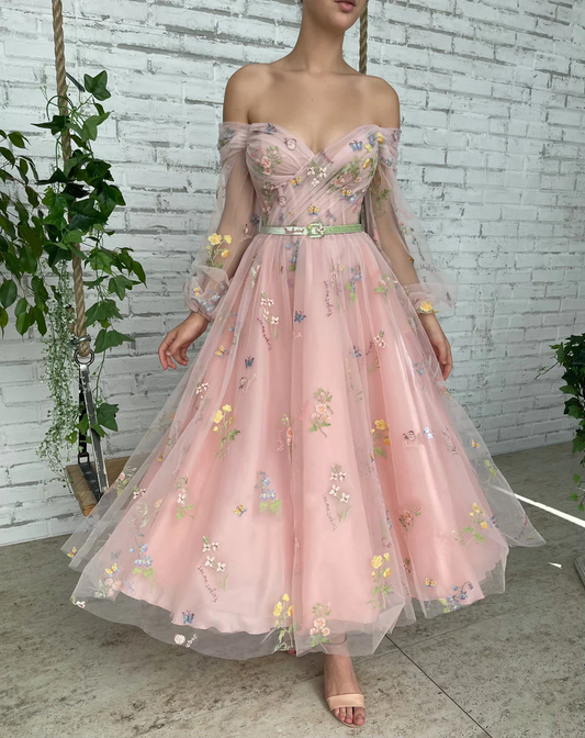 Off the shoulder Handmade Long Sleeve Sweetheart Short Cocktail Dress Homecoming Dress gh1818