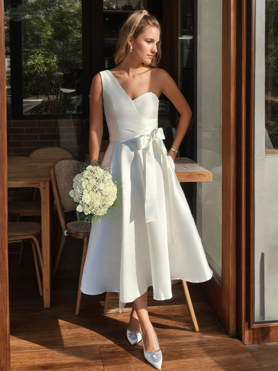 A-Line/Princess One-Shoulder Tea-Length Bowknot Wedding Dress