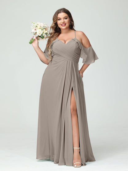 A-Line/Princess/Princess Spaghetti Straps Short Sleeves Chiffon Plus Size Bridesmaid Dresses with Pockets,Ruched Split Side