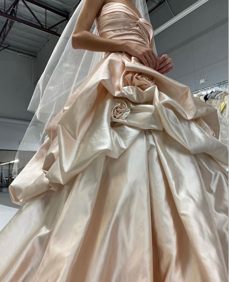 Nude Pink Elegant Fashion Vintage Exquisite Floral Long Satin Ball Gown Evening Dress Wedding Dress gh3202