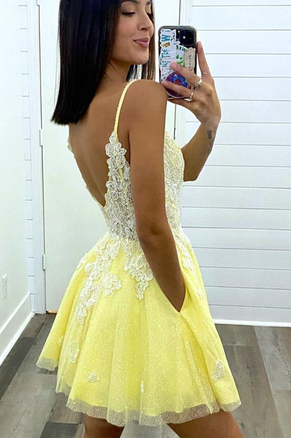 Princess Yellow A-line Lace Appliques Short Homecoming Dress gh1493