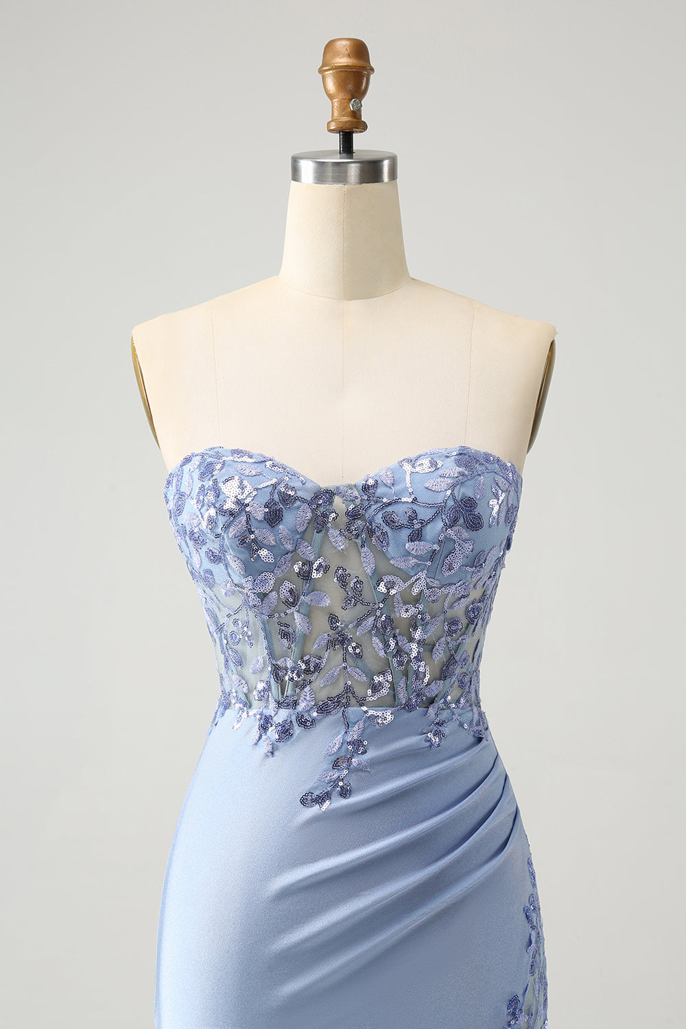 Glitter Lilac Strapless Sequined Appliques Strapless Tight Homecoming Dress