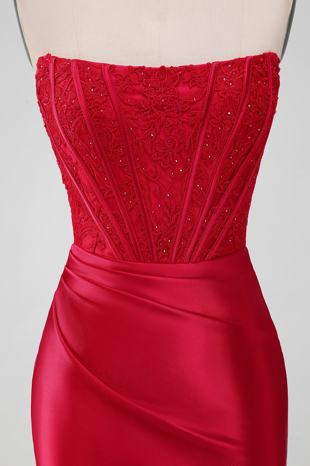 Sparkly Red Strapless Bodycon Short Homecoming Dress with Lace