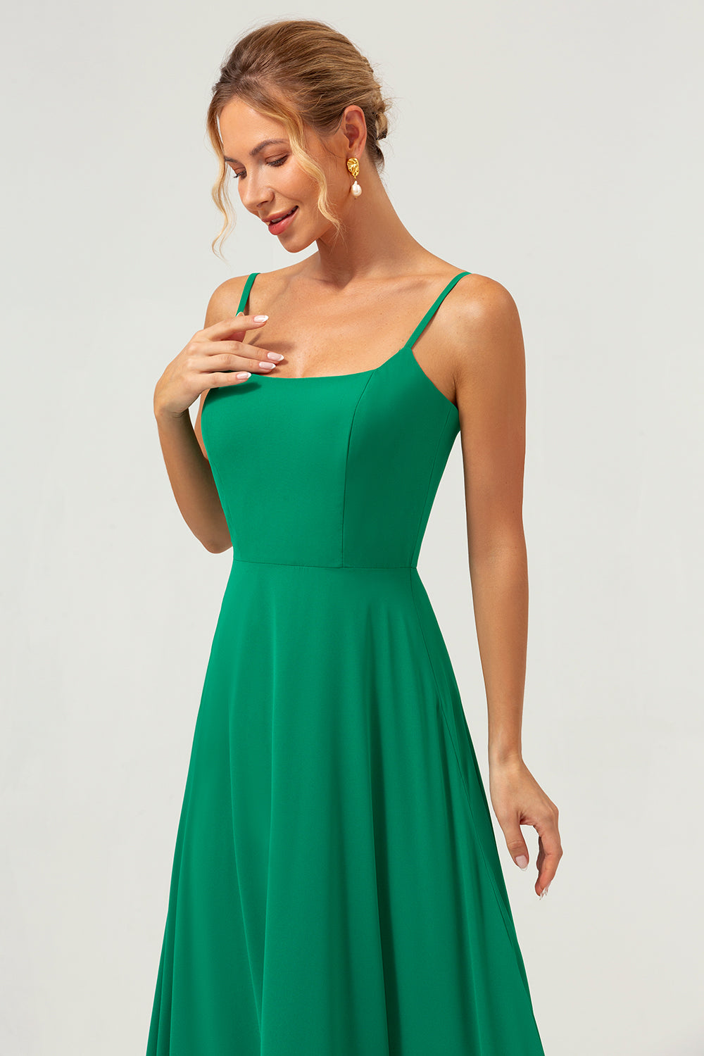 Elegant Green A Line Spaghetti Straps Chiffon Long Bridesmaid Dress