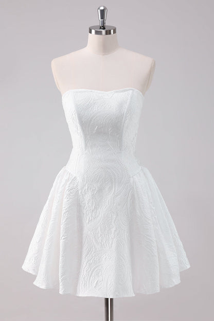 Simple White A-Line Strapless Short Homecoming Dress