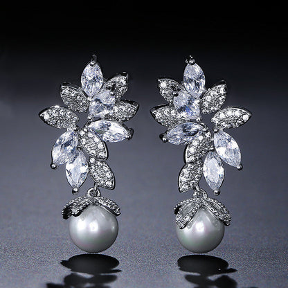 Elegant Pearl/Rhinestone Drop Earrings