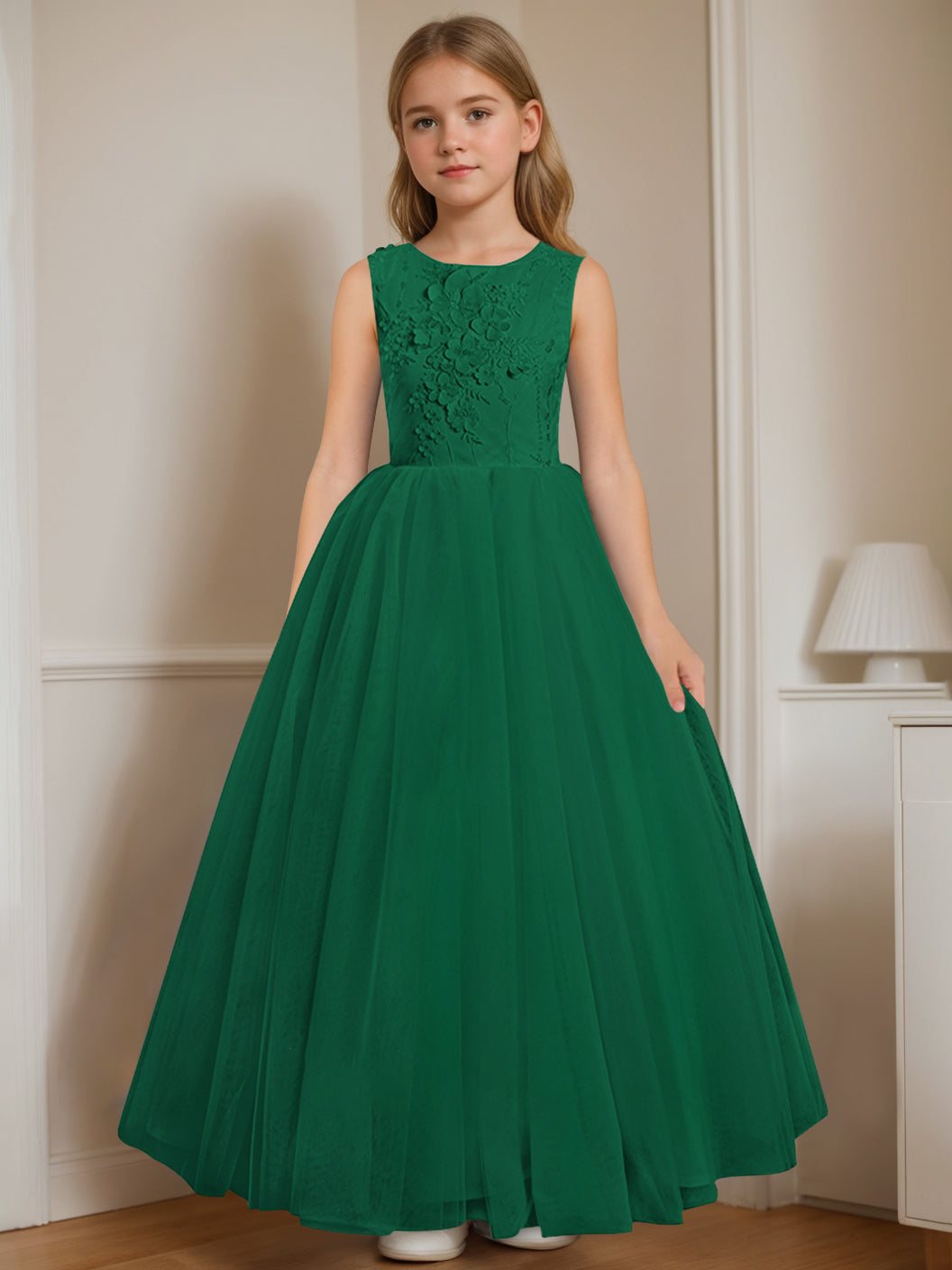 A-Line/Princess Round Neck Sleeveless Floor-Length Flower Girl Dress with Appliques