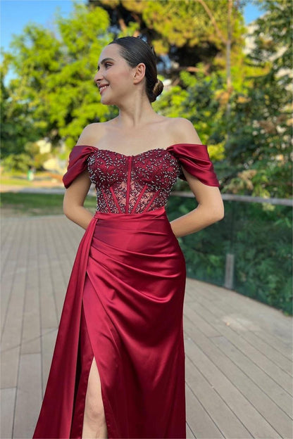 edgynewlook Stunning Red Satin Pleated Off the Shoulder Applique Prom Dress with Split