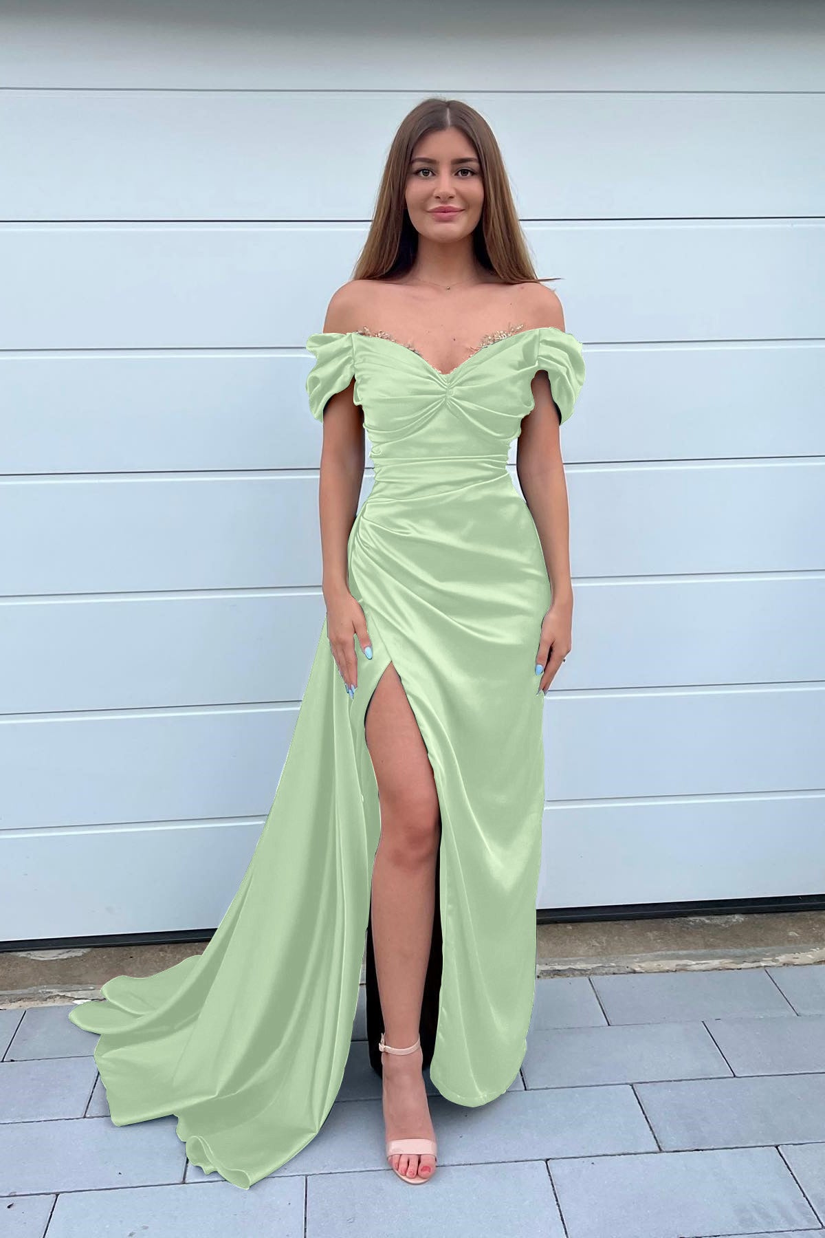 Dark Green Sweetheart Mermaid Front Split Prom Dress With Off-The-Shoulder Beadings ED0308