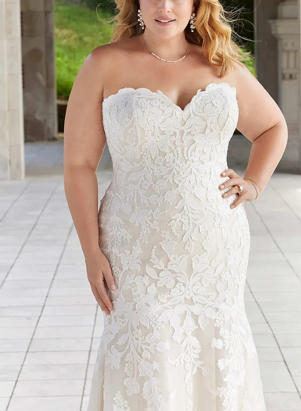 Trumpet/Mermaid Off-the-Shoulder Plus Size Lace Wedding Dress with Applique