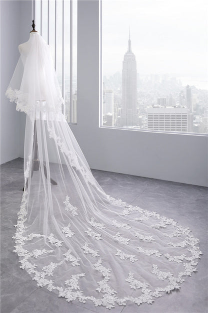 Two-tier Long Lace Wedding Veil with Appliques