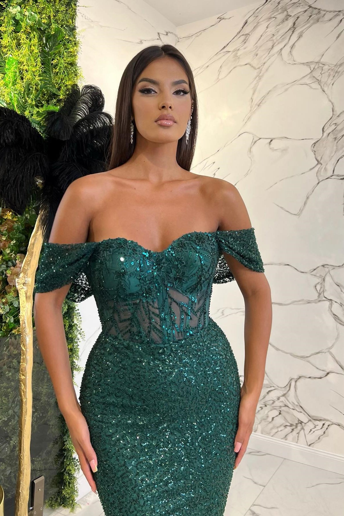 Amazing Dark Green Sweetheart Off-The-Shoulder Prom Dress With Appliques Sequins ED0410