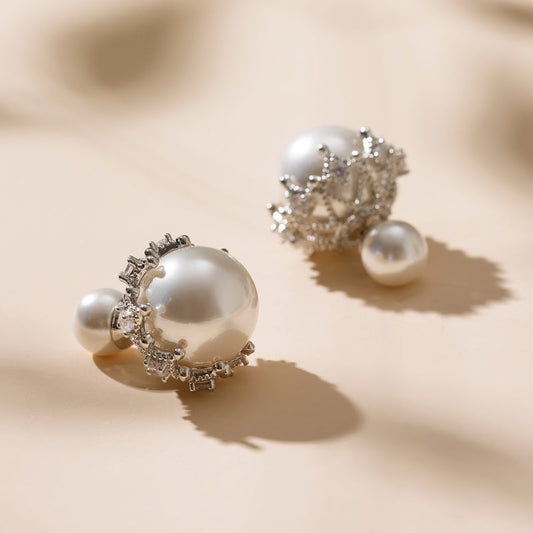 Exquisite Pearl/Rhinestone Stud Earrings