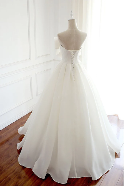 Ball Gown Sleeveless Wedding Dress With Cute Bowknot gh2192