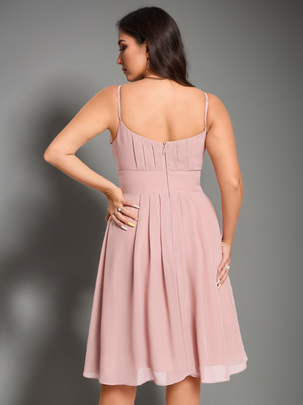 A-Line/Princess Spaghetti Straps Sleeveless Knee-Length Plus Size Bridesmaid Dresses with Ruffles