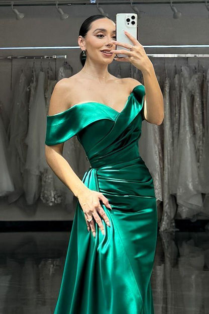 edgynewlook Shinning Dark Green Satin Off the Shoulder Strapless V Neck Prom Dress with Pleated