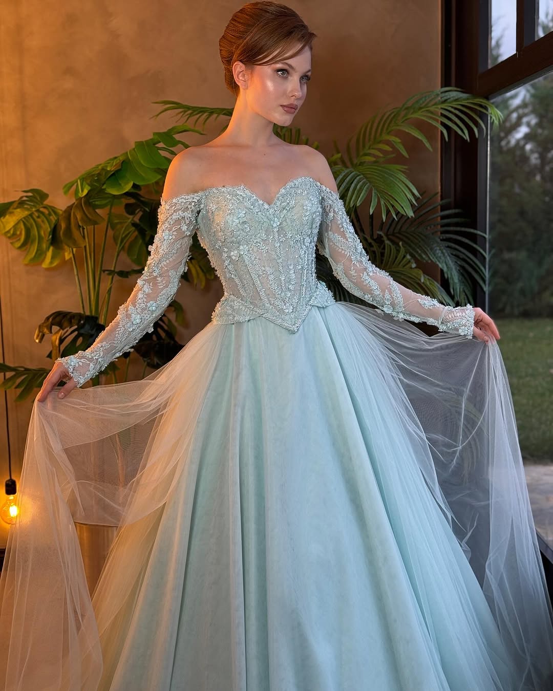 Strapless Off-The-Shoulder Appliques Tulle Prom Dress With Long Sleeves ZT0477