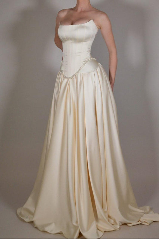 edgynewlook Exquisite Satin Ivory Sleeveless Strapless Long Pleated Prom Dress with Beadings