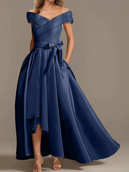 A-Line/Princess Off-the-Shoulder Asymmetrical Mother of the Bride Dresses with Ruffles