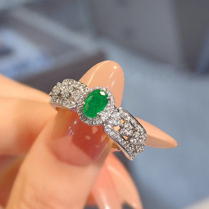 Vintage Minimalist Exquisite Rhinestone Emerald Gemstone Ring