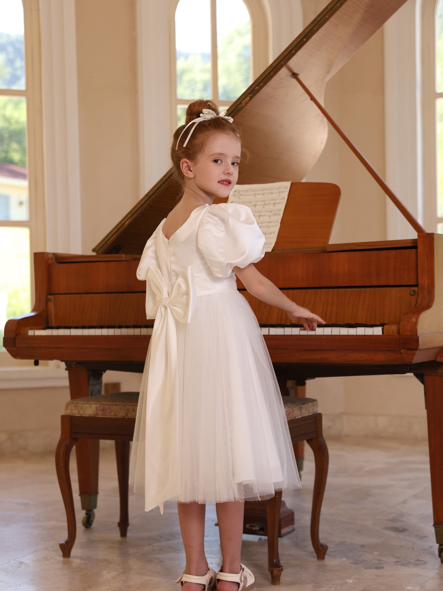 Ball-Gown Satin Tulle Scoop Short Sleeves Tea-Length Flower Girl Dresses With Bowknot