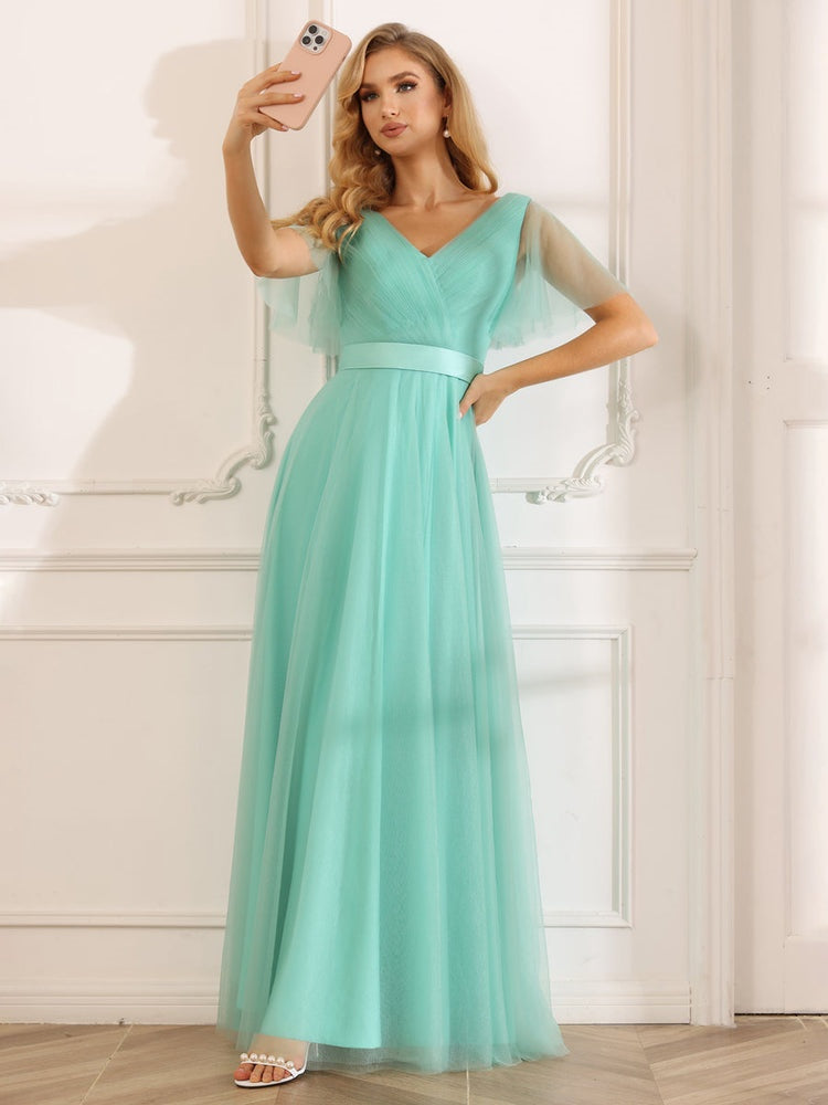 A-Line/Princess V-Neck Short Sleeves Floor-Length Long Bridesmaid Dresses with Lace