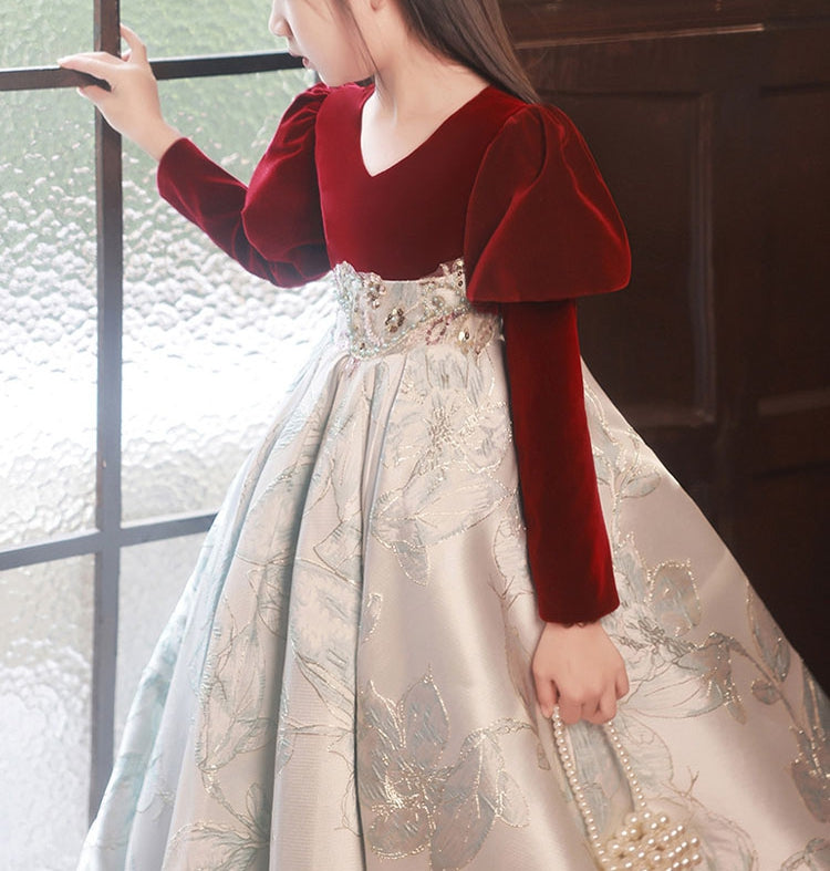 A-Line/Princess V-Neck Long Sleeves Embroidery Girl Party Dress with Appliques