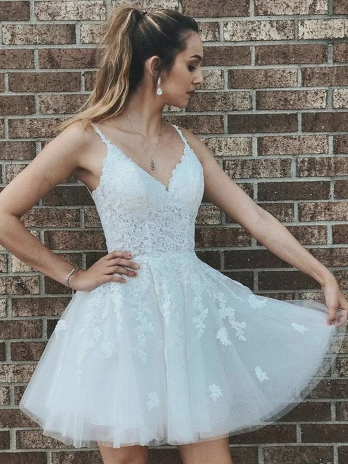 A Line V Neck Short White Lace Prom Dresses, Short White Lace Formal Homecoming Dresses gh1637