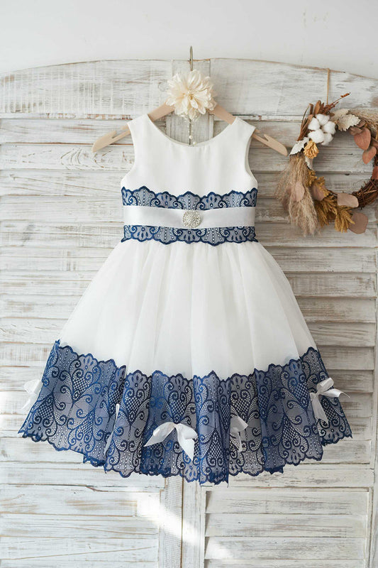 Round Neck Blue White Flower Girl Dress with Lace