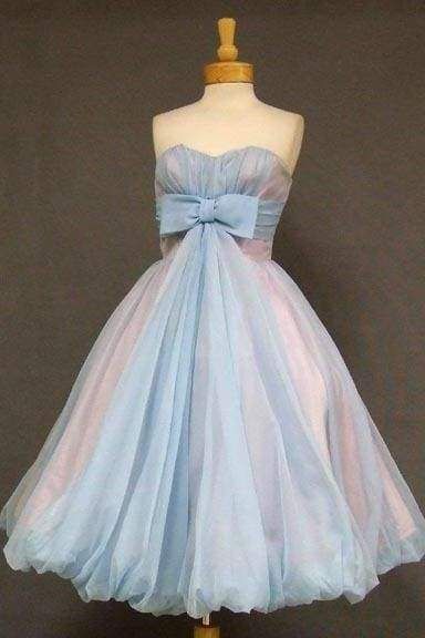 A-line Sweetheart Birthday Outfit Cute Short Homecoming Dress with Bowknot C1021